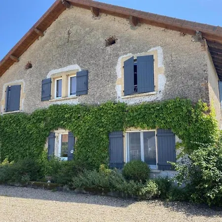 Holiday home Maison Champetre Renovee Avec Cheminee, Terrasse Et Jardin - Ideale Pour Familles Et Amis - Fr-1-489-227